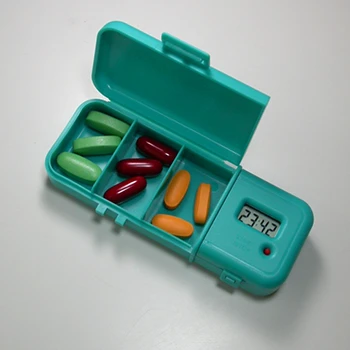 Dosierung Mahnung mit Pillendose